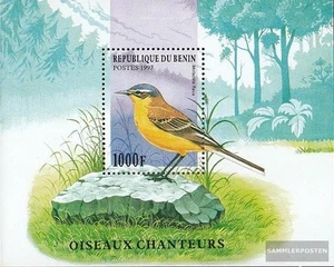 Benin block31 unmounted mint / never hinged 1997 Songbirds - Picture 1 of 1