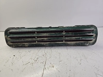 Pontiac Grand Prix 1967 luz trasera lente y carcasa, izquierda, 5958683 Foto 1 de 4