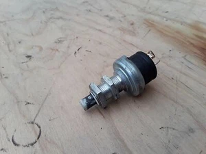1983 - 1988 PORSCHE 944 2.5L HAND BRAKE LIGHT CONTROL SWITCH BUTTON 19012001 OEM - Picture 1 of 4