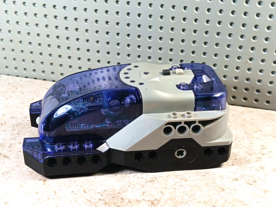 LEGO Shadowstrike S70 Spybotics 3808 Battery Cover Included Trans Purple - Image 1 of 3