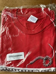 💯Supreme Keyboard Tee Red Large - Picture 1 of 1