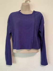 Wild Fable Women's Long Sleeve Boxy Cropped T-Shirt Grape Purple Size XS - Picture 1 of 3