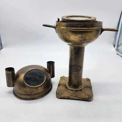 Brújula de latón Binnacle de colección de barco A. Robinson & Co. base ornamentada rara  Foto 1 de 4