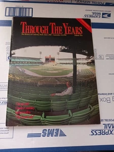A través de los años de historia Comiskey Park 1910-1990 Chicago White Sox béisbol EX - Imagen 1 de 18