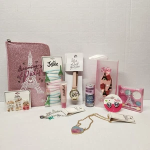 Justice 10-teiliges Paris-inspiriertes Beauty- & Accessoire-Set - Bild 1 von 4