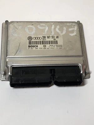 1999, 2000 Audi A4 Passat модуль управления двигателем ECM ECU, 3B0 907 551 AN, OEM - Изображение 1 из 4