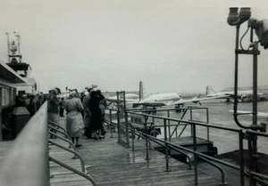 Planes On Tarmac Passengers Idlewild Airport JFK New York B&W Photograph 3.5 x 5 - Picture 1 of 3