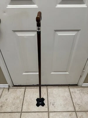 Bastón bastón bastón de madera con mango de nogal Royal Bastes. Con cuello plateado Foto 1 de 4