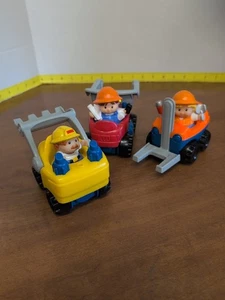 Construction Little People Set w/ 3 VEHICLES 3 Figures Fisher Price - Picture 1 of 9