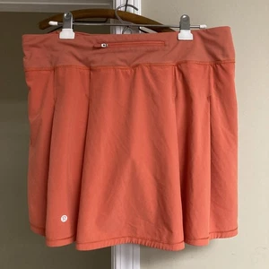 LULULEMON Tennis SKORT gefüttert, Taschen PACE RIVAL Rock orange Gr. 12 - Bild 1 von 8