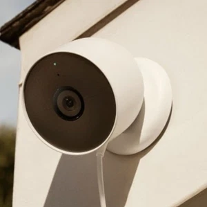 Google Nest Cam Indoor/Outdoor Wire Free Security Camera Snow GA01317-US - Picture 1 of 1