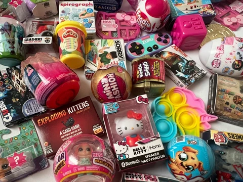 Zuru 5 Surprise Toy Mini Brands Series 3 *YOU PICK* Combined Shipping Cover