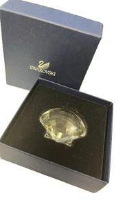 SWAROVSKI RETIRED MEMBER SCALLOP WITH ORIGINAL BOX - Picture 1 of 7