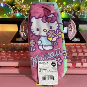 2024 Sanrio Hello Kitty & Friends 5 Pack No Show Socks Kawaii Flowers Pastel - Picture 1 of 6