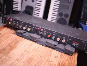 Fostex 3070 Compressor / Limiter Rackmount - Vintage free shipping - Picture 1 of 2