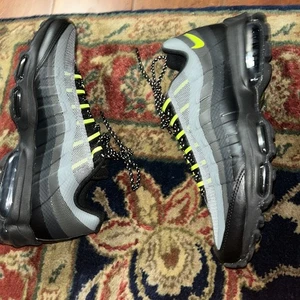Nike Air Max 95 Ultra Grey Neon Casual Sneakers Mens Size US 8 - Very Clean - Picture 1 of 7