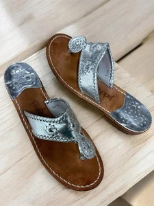 Jack Rogers Silver Leather Sandals Thong Slip On Size 8 M - Picture 1 of 7
