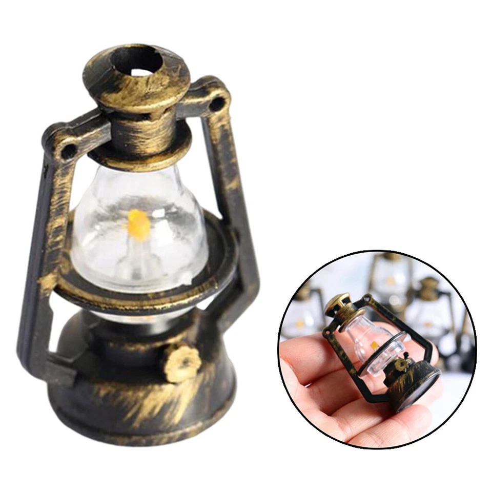 Casa Delle Bambole di plastica In Miniatura Retro Lanterna Casa Lampade - Immagine 1 di 4