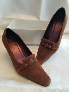 Kid Suede Bisou Bisou by Michelle Bohbot Cognac Pumps Size 8M **WOW** - Picture 1 of 8