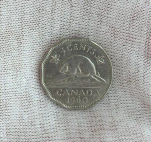 1960 Canada 5 cents; Nickel; Circulated - Picture 1 of 2