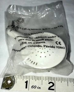 One (1) Tupperware Double Colander Keychain NEW In Package - Picture 1 of 6
