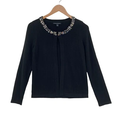 Cárdigan suéter Banana Republic para mujer pequeño tejido negro con cuentas frente abierto Foto 1 de 4