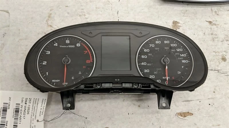 Grupo velocímetro A3 AUDI 2017 2387603 Foto 1 de 4