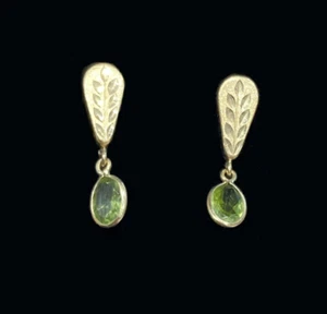 Beautiful - 18K Yellow Gold (~1.4 grams) Peridot Stud Drop Earrings ~2 carats - Picture 1 of 8