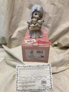 Figurina Enesco 2003 MOMENTI PREZIOSI 112863 Porta Regali di Grande Gioia NOB - Foto 1 di 12
