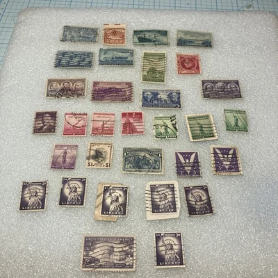 30 USED/HR/On Paper Vtg.1940-1949 USA Stamps; Nice Mixed Lot; $1 Ships- A DEAL! - Image 1 of 4