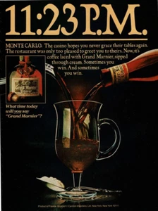 1982 Vintage Print Ad 11:23 P.M. Monte Carlo Grand Marnier Liqueur Pours Glass - Picture 1 of 2