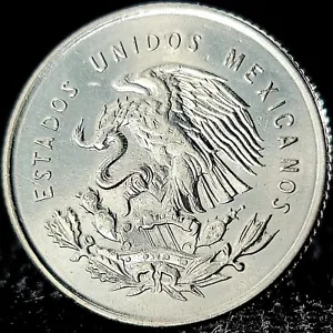 *Beautiful* Authentic Mexico 25 Centavos .300 Fine Silver Coin "Cap and Scales"  - Picture 1 of 5