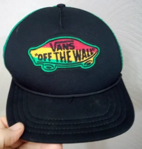 Classic Vans Off the Wall Hat Cap Snapback black embroidered  Skateboard Logo - Picture 1 of 4