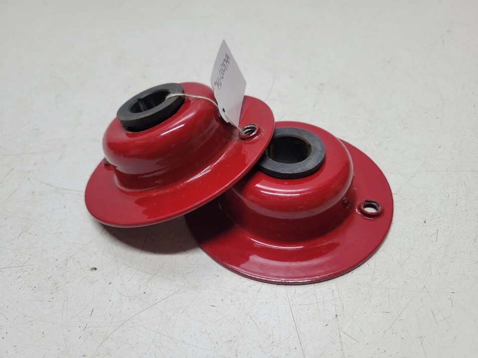 JUEGO DE BUJES Y RETENEDORES MTD TROY-BILT YARDMACHINES EJE SINFÍN 790-000874A Foto 1 de 4