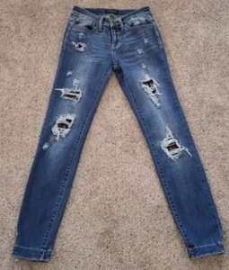 Judy Blue Skinny Fit Jeans 3/26 Distressed Camo Einsatz Patch Stretch Denim 26x28 - Bild 1 von 7