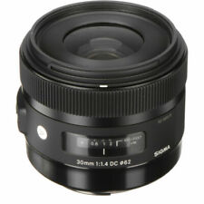 Sigma 30mm f/1.4 DC HSM Lens