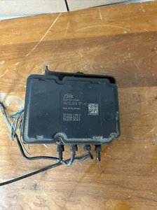 10-16 VOLVO V60 2.4 D5 DIESEL ABS PUMP MODULATOR 28 5262 24063  31329137 - Bild 1 von 12