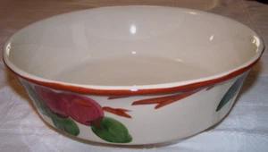 Lovely Franciscan Apple Round 8.5in Serving Bowl EC! - Picture 1 of 2