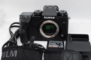Fujifilm Fuji X-H1 24.3MP Black Mirrorless Digital Camera Body From Japan Used - Picture 1 of 6