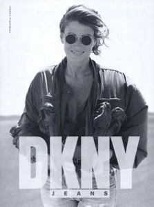 Jeans DKNY 1992 Arnell Rosemary McGrotha moda 1 página anuncio de revista - Imagen 1 de 1