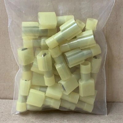 25 Pcs 12-10 AWG Male Fully Insulated Nylon Quick Disconnect .250" - Image 1 of 4