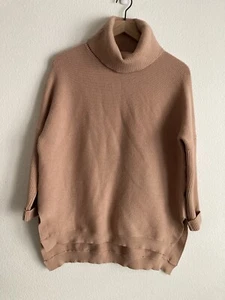 Women's Oversized Turtle Neck Sweater Pullover Sz Sm Tan Hi Low Hem - Picture 1 of 10