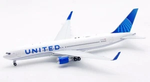 United Airlines / Boeing 767-300 / N671UA / IF763UA0425 / 1:200 *LAST PIECES* - Picture 1 of 13