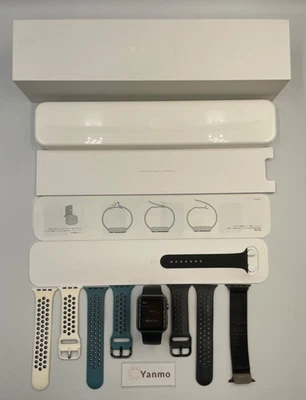 Apple Watch Series 1 42mm Space Grau Aluminiumgehäuse mit Sport Schwarz... - Bild 1 von 4