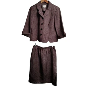 Leslie Fay Woman's 2 Piece Suit Texture Brown Jacket and Skirt Size 12 petite - Picture 1 of 8