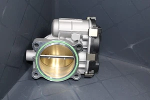 Throttle Body Assembly RME72 Free Shipping AS IS - Picture 1 of 13