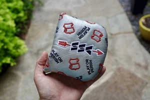 Sugarloaf Social Club Classic Arrow Mallet Putter Cover Silver Magnetic - Picture 1 of 3