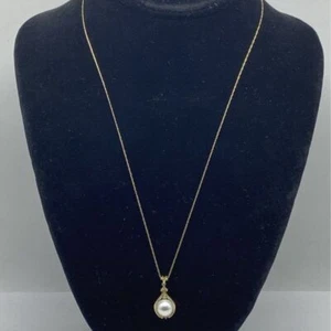 10K Gold Diamond F.W. Pearl Pendant Dainty 20" Necklace 3.2g - Picture 1 of 6