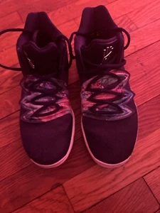 Size 7 - Nike Kyrie 5 Galaxy - AO2918-900 - Picture 1 of 6