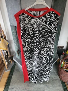 Schwarz-weiß-rotes Badekleid von Schiesser, Gr. 40, Polyamid, waschbar - Bild 1 von 2